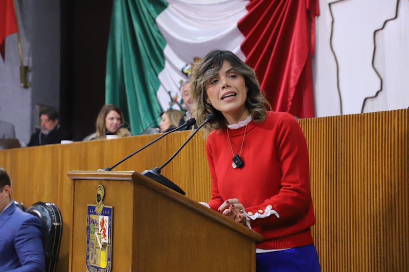 Caballero recordó que desde 2021 se contempla en la Ley de Movilidad la opción para los usuarios del pago con el reciclaje de botellas de plástico.