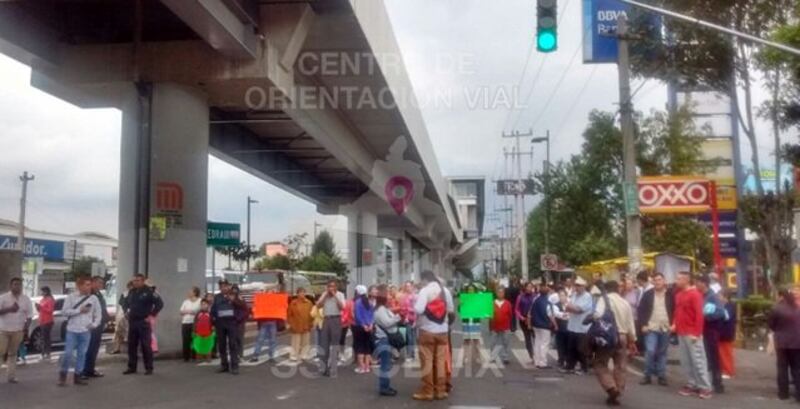 Bloqueo en Avenida Tláhuac