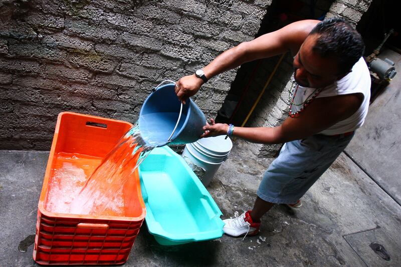 Los propósitos para el Año Nuevo competen al ahorro y eficiencia del agua.