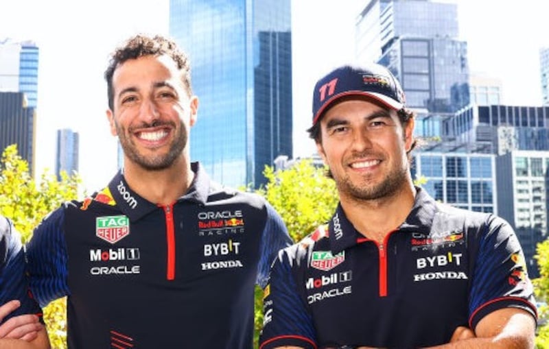 Checo Pérez y Daniel Ricciardo, pilotos de Red Bull