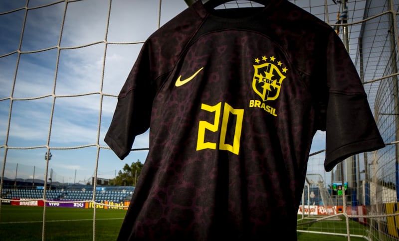 Brasil portará jersey negro en su próximo duelo amistoso en territorio español.