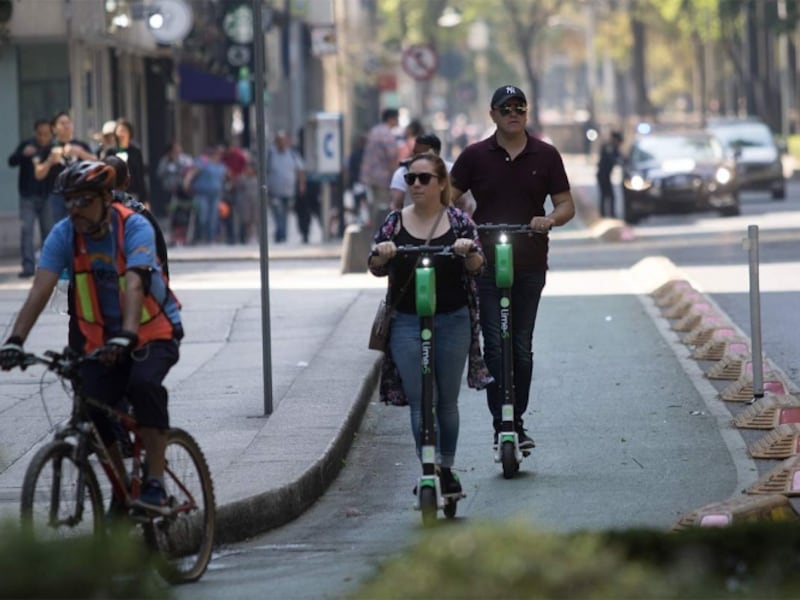 bicicletas y scooters