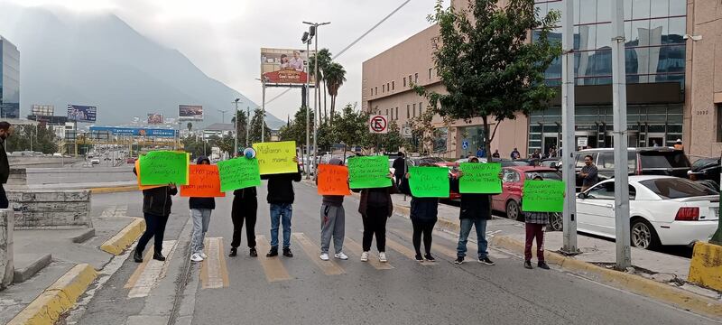 Las víctimas y sus familias han esperado meses por el pago del seguro.