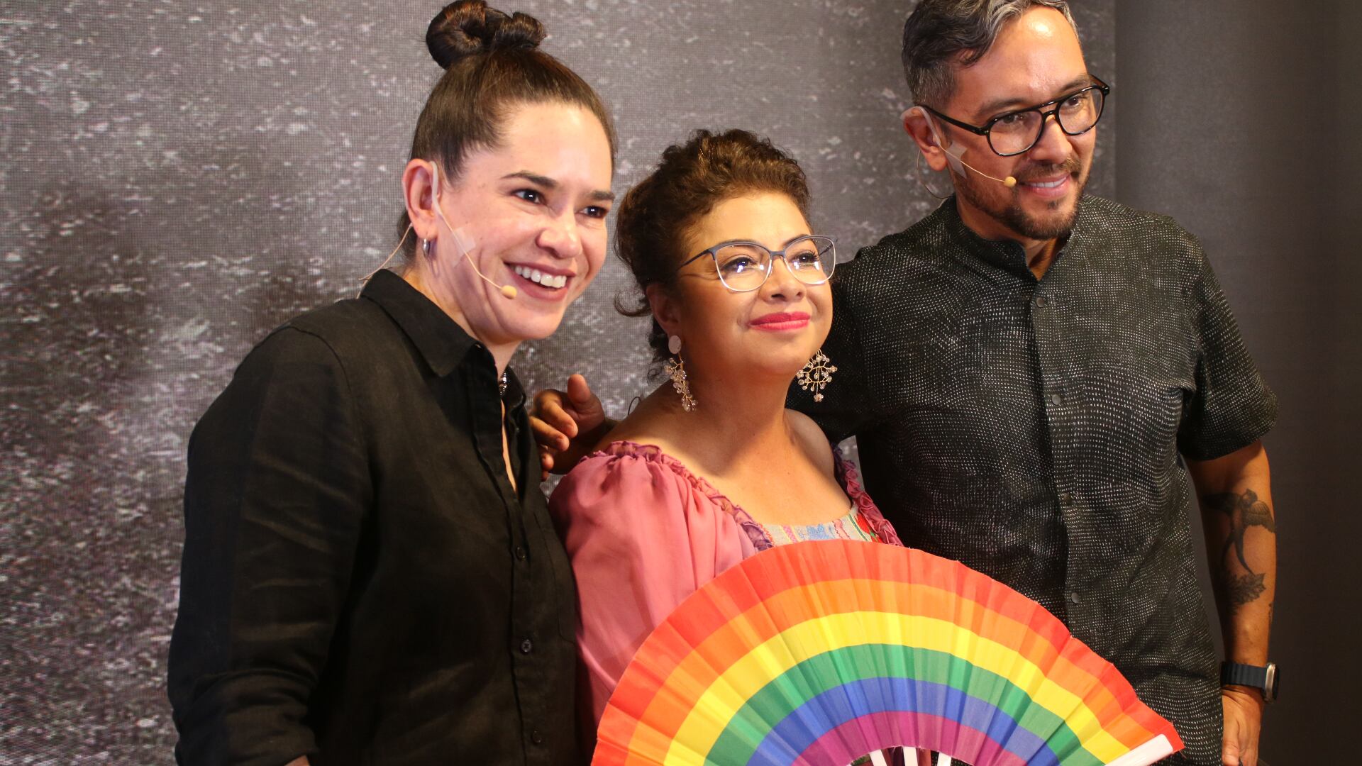 Brugada impulsa erradicar la discriminación contra la comunidad LGBTQ+