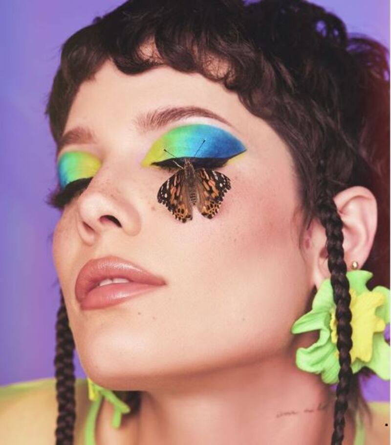 La carátula del nuevo disco de Halsey que generó polémica