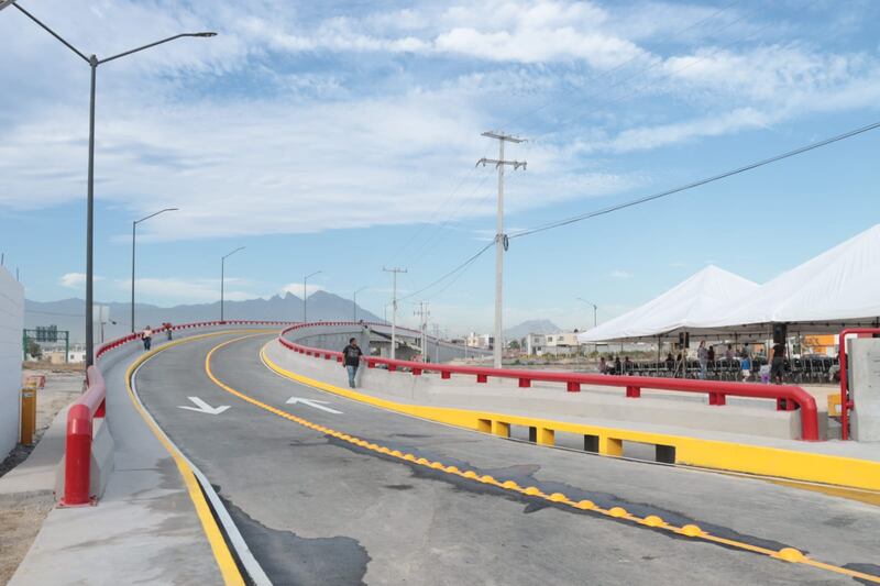 “Adiós ‘puente loco’”; remodelan puente vehicular de Periférico en Juárez