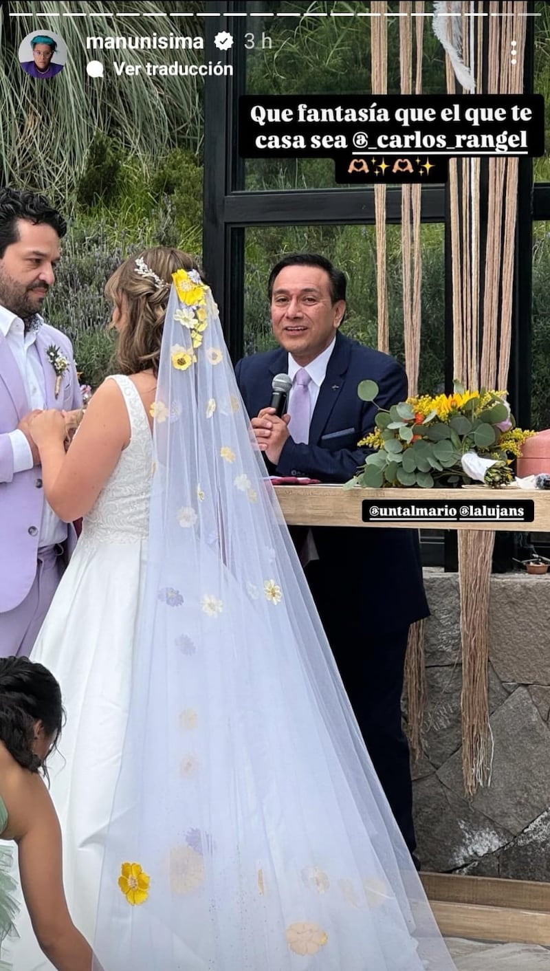 Carlos Rangel presente en la boda de Daniela Luján.