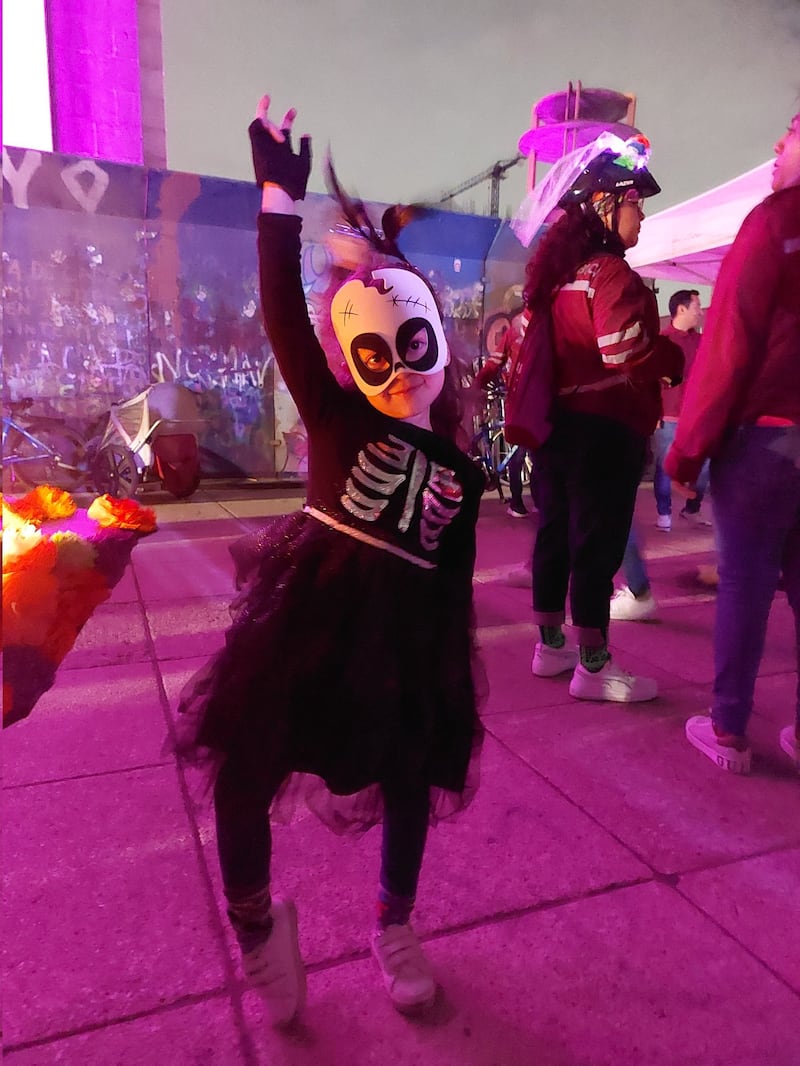 Paseo Nocturno Día de Muertos CDMX: Fotos de los mejores disfraces de la noche