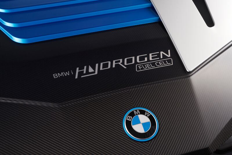 Comienza la producción de celdas de combustible de hidrógeno de BMW