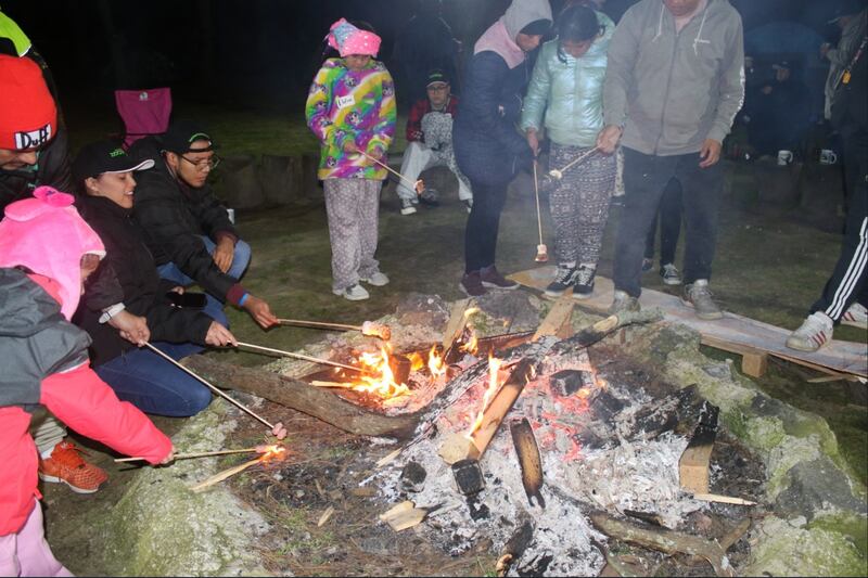 Quema de bombones en campamento