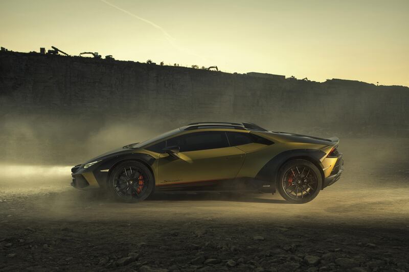 Lamborghini Huracán Sterrato, la variante más aventurera del superdeportivo italiano