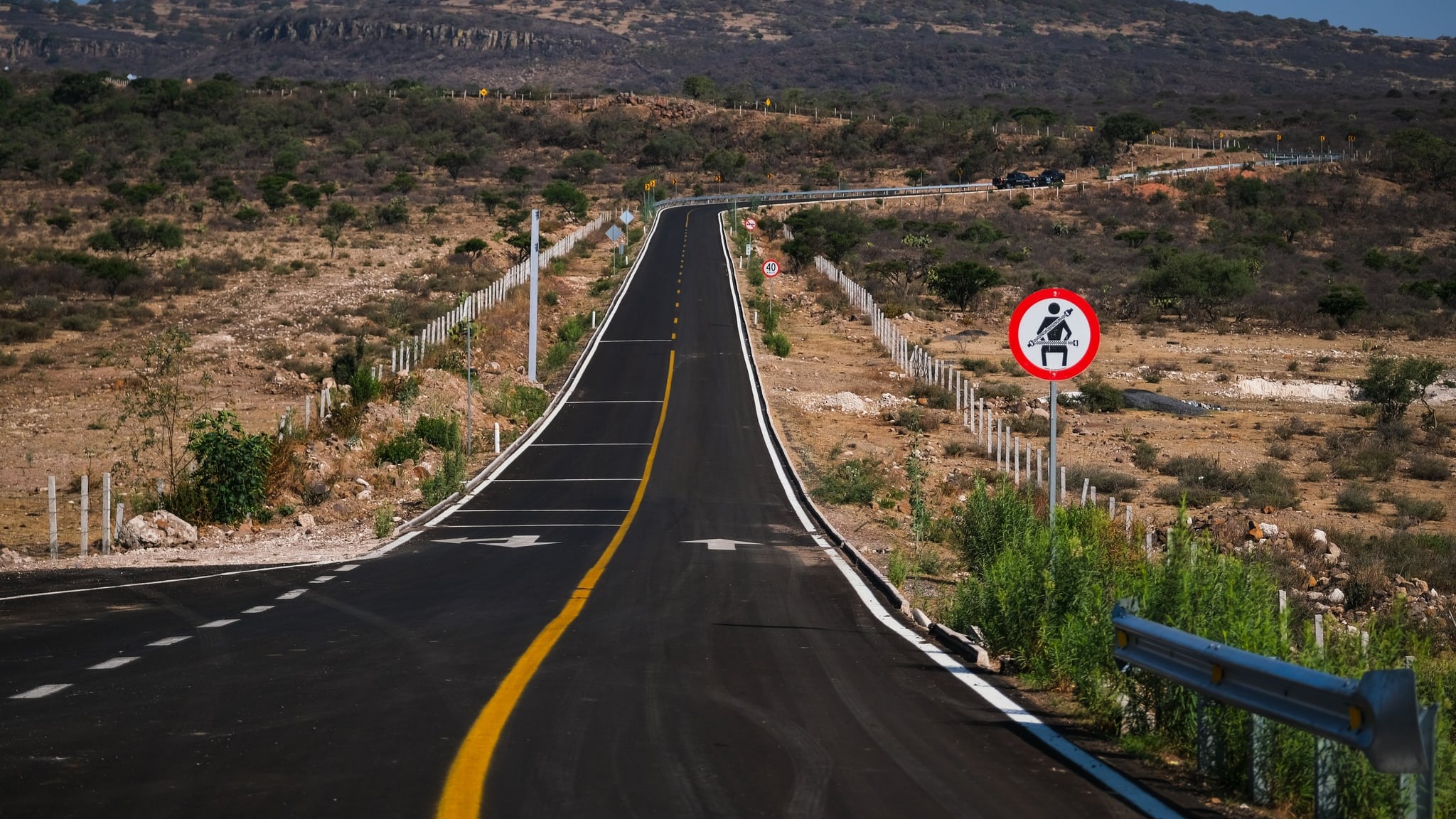 Jalisco implementó un Plan de Infraestructura Carretera para mejorar los caminos estatales. Foto: Cuenta de X (@EnriqueAlfaroR)