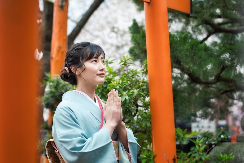 Atrévete a vivir las ancestrales tradiciones japonesas para recibir el año nuevo y descubre el significado espiritual detrás de cada ritual