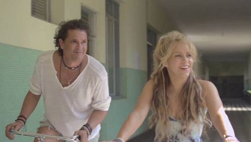 Carlos Vives le hará un homenaje a Shakira en su nuevo disco