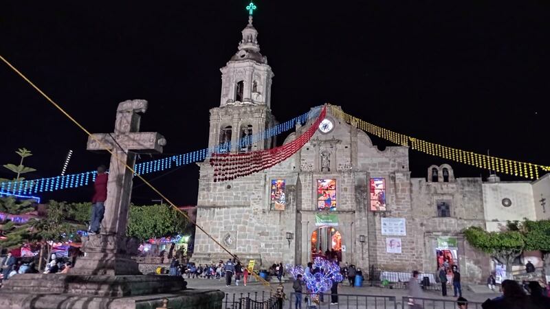 Autoridades informaron que seguirá la celebración, pero no se relajaran las medidas sanitarias.