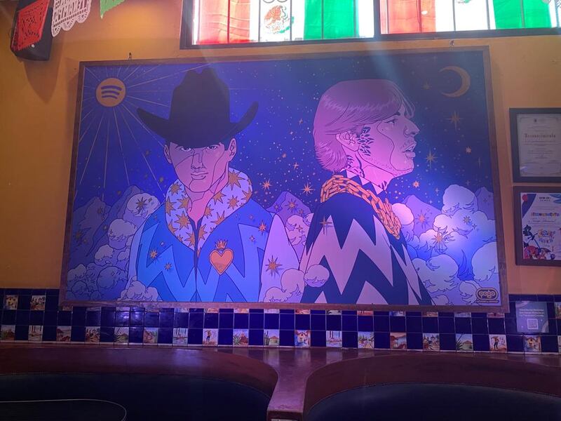 Mural de Ariel Camacho y Natanel Cano.