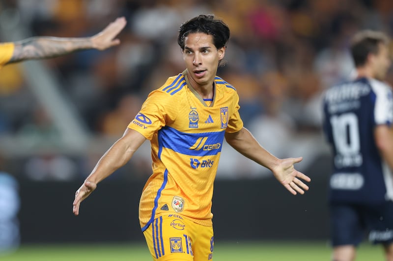 Diego Lainez