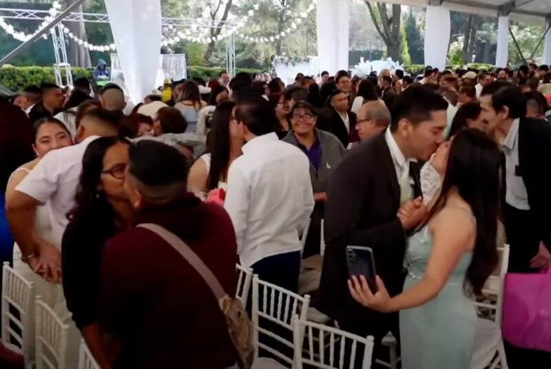 La boda comunitaria se celebró coincidiendo con el Día de San Valentín