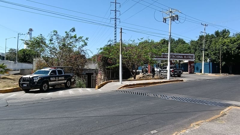 Autoridades cerraron el canal de Santa Catalina, a donde ingresan indigentes a cometer actos vandálicos y quemar cable, como lo que provocó este incendio.