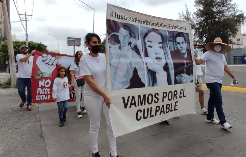 Autoridades confirman que no es la primera vez que Yigal, al volante, provoca un accidente; en 2014 causó la muerte de una joven en un choque.