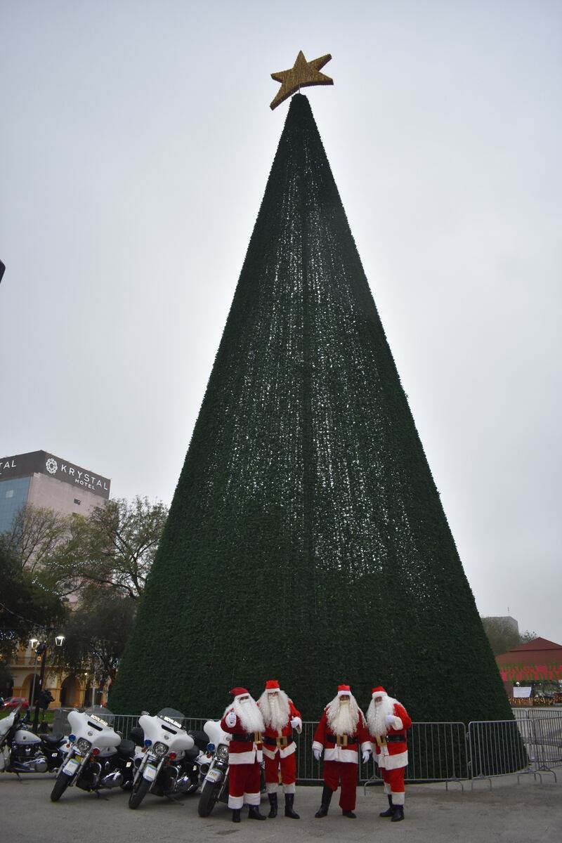 Esta ya es una tradición entre los miembros de la  Dirección de Vialidad y Tránsito de Monterrey.