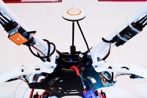 Mexicanos crean sistema de programación para automatizar drones