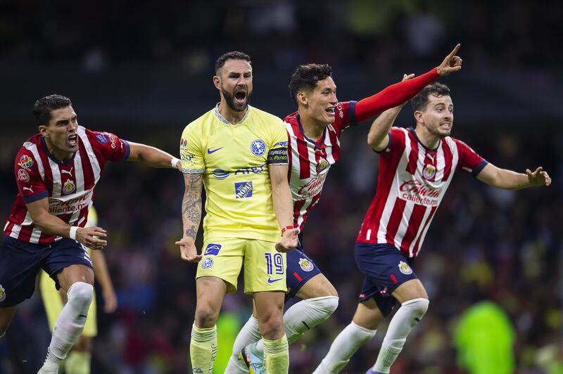 Chivas dio el aztecazo en la última semifinal ante América.