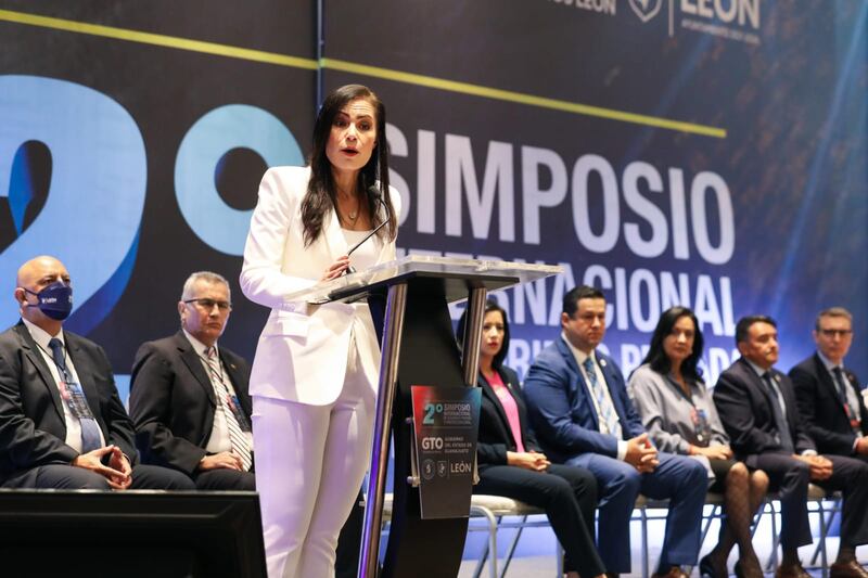 Diego Sinhue Rodríguez inaugura Simposio Internacional de Seguridad Privada