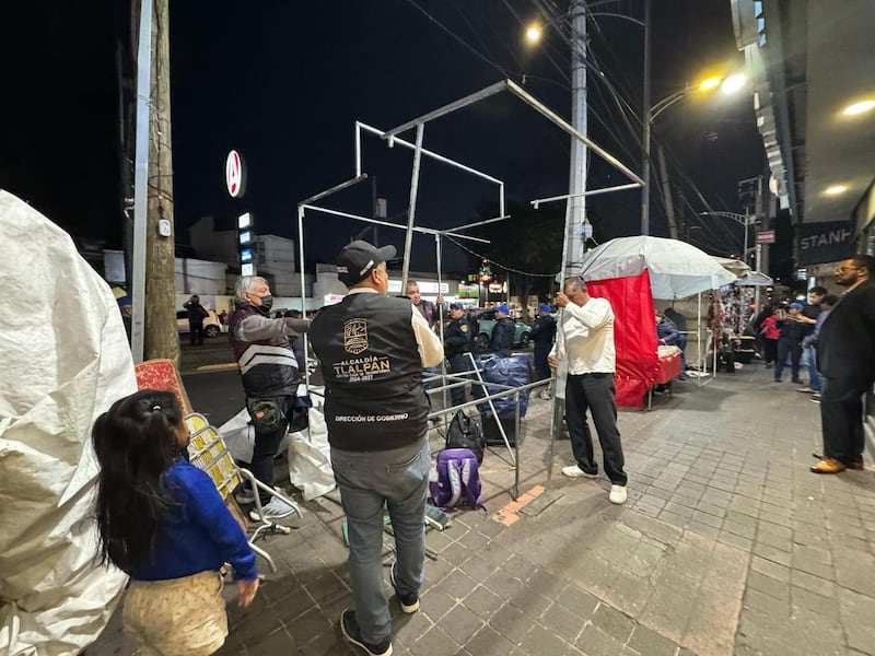 Alcaldía Tlalpan inicia reordenamiento del comercio informal en La Joya sobre Insurgentes Sur