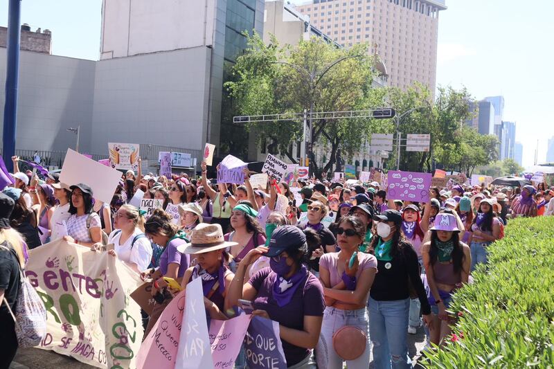 Marcha 8M 2023 por Paseo de la Reforma