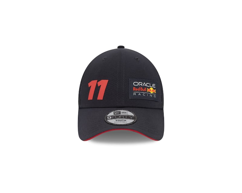 Nueva gorra de Checo Pérez para la temporada 2023 de F1.