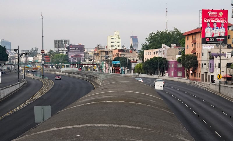 Calles de la CDMX lucen desiertas en Navidad del 2023