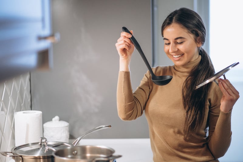 Estas recetas te ayudarán a mantener una alimentación equilibrada mientras aprovechas al máximo cada uno de tus ingredientes y electrodomésticos