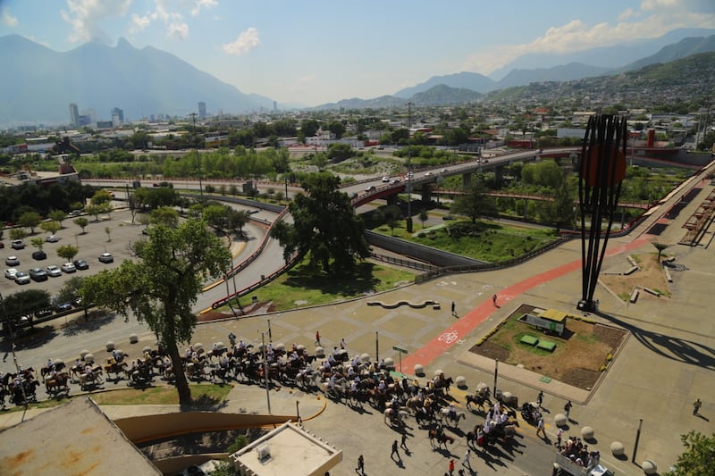 Con este evento iniciaron los festejos por la fundación de la capital de Nuevo León.