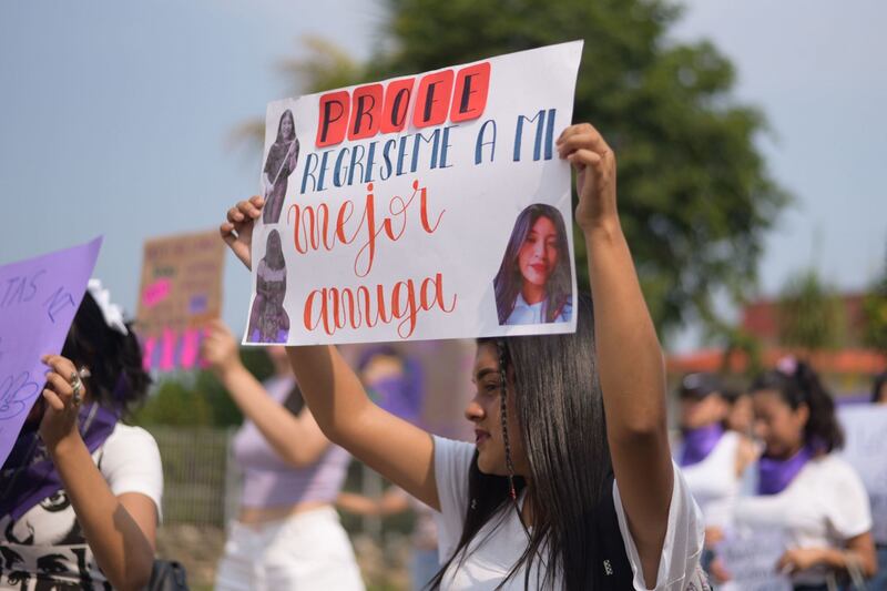 Abigail Esmeralda: marchan por murte de alumna de telebachillerato