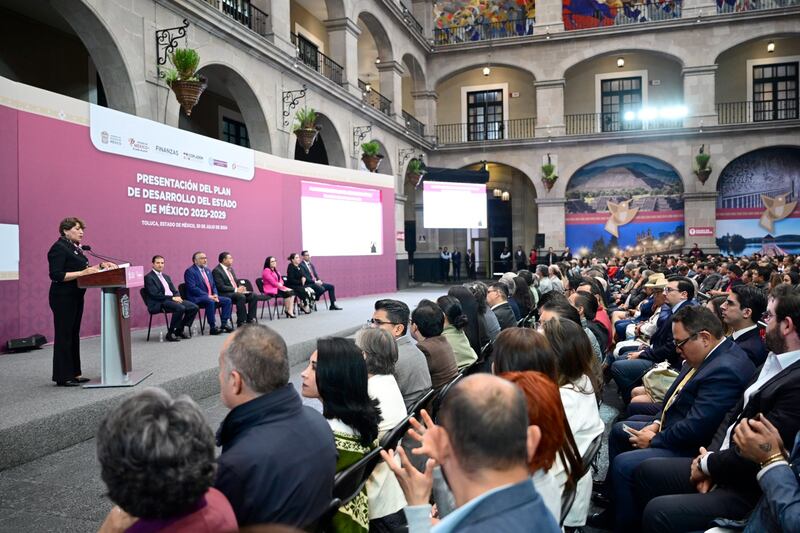 Delfina Gómez presenta el Plan de Desarrollo del EdoMéx