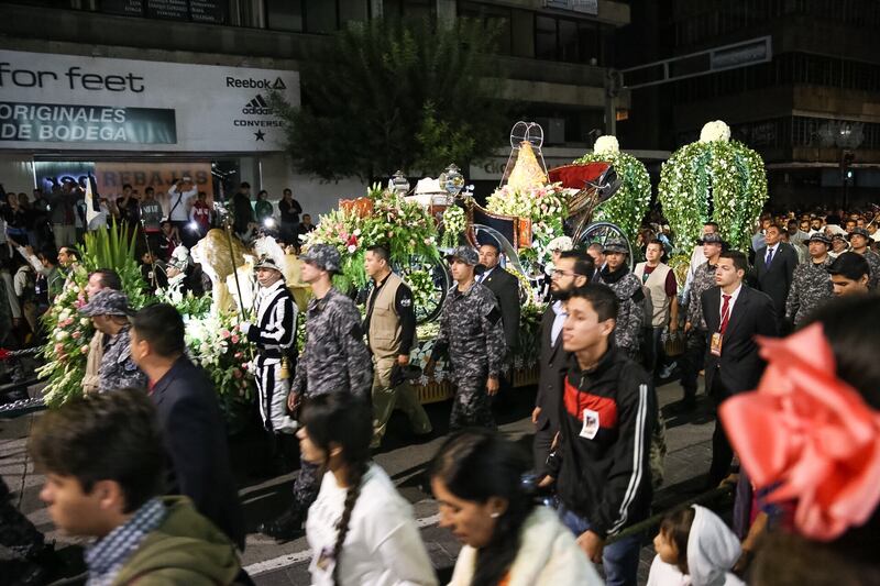 La Romería de la Virgen de Zapopan es la festividad religiosa más importante del occidente del país.