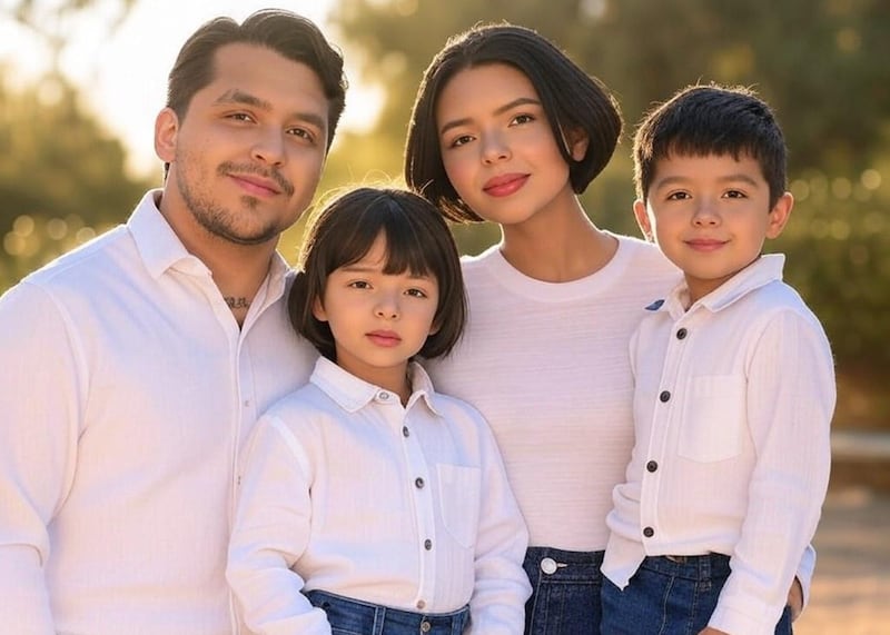 Ángela Aguilar y Christian Nodal con hijos según IA