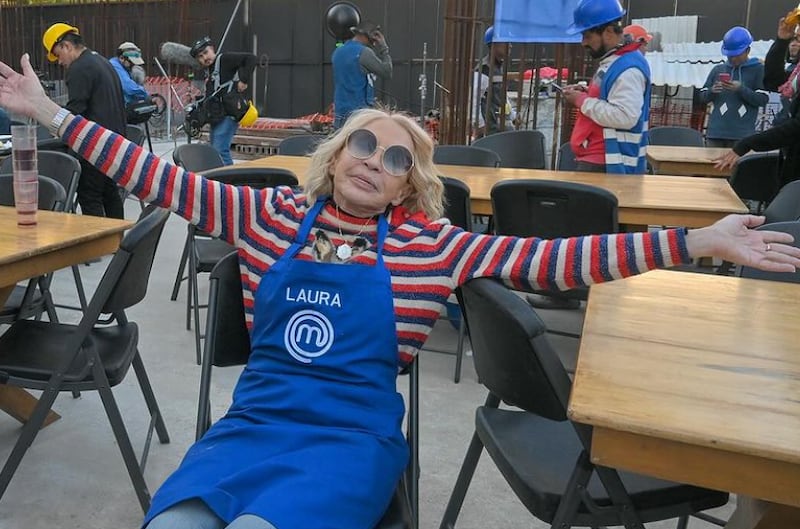 Laura Bozzo genera polémica en MasterChef Celebrity México.