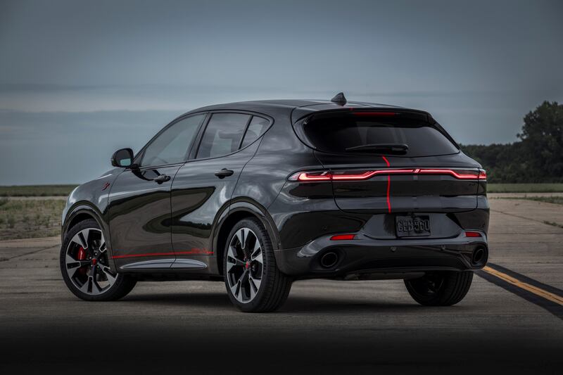 El primer vehículo electrificado de la marca Dodge