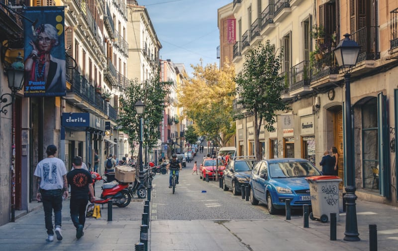 Descubre por qué la capital española es el destino favorito de los mexicanos para compras de lujo, gastronomía y cultura