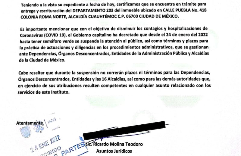 Documentos presuntamente firmados por funcionarios del INVI.