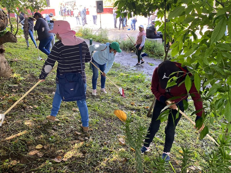 Delfina Gómez retira basura equivalente a 39 campos de futbol en Primera Jornada “Limpiemos Nuestro EdoMéx”