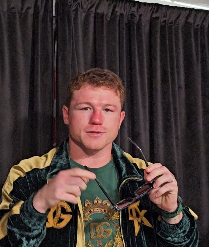 Canelo Álvarez y John Ryder en conferencia de prensa