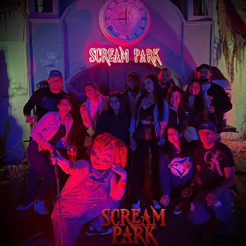 Scream Park The Witch