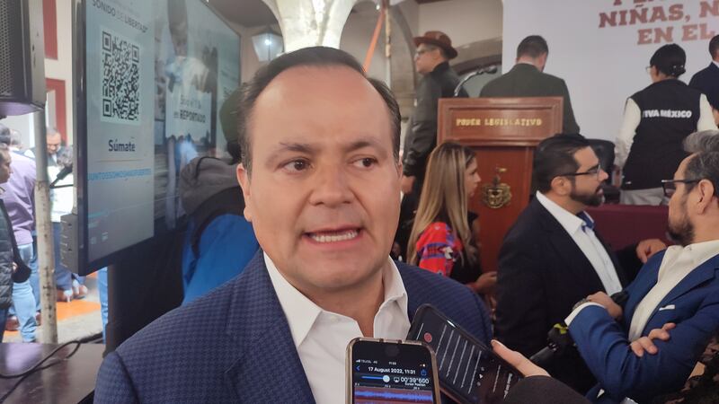 El alcalde de Chapala, Alejandro Aguirre, mencionó que se trabaja con el Consulado para vigilar que los extranjeros que llegan no sean perniciosos.