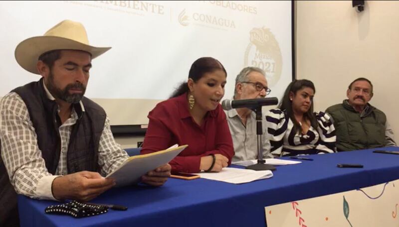 Activistas ofrecieron una rueda de prensa para analizar las promesas que les hicieron el gobierno federal.