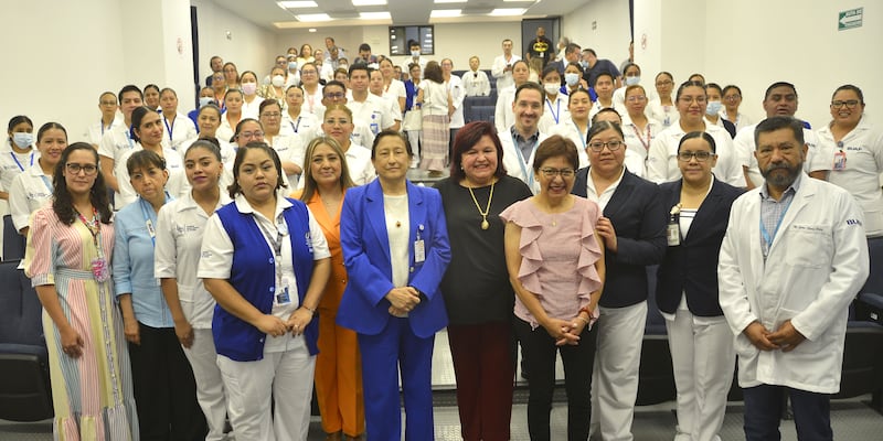 Inauguran clínicas en Terapia de Infusión Intravascular